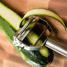 Load image into Gallery viewer, High Quality Stainless Steel vegetable Peeler