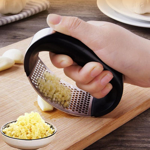 Curved Garlic Grinding Slicer Chopper