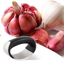 Load image into Gallery viewer, Curved Garlic Grinding Slicer Chopper